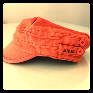 Pis til women’s hat